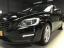 Volvo V60 2.4 D5 Twin Engine Momentum I AWD I Clima I Cruise I Navi I Xenon I Stoelverw I 17inch I 3-2027 Apk + Kln Brt I Euro 6 .