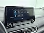 Hyundai Kona 1.6 GDI HEV FASHION | OUTLETDEAL! | TREKHAAK | ALL SEASONS | NAVI | CAMERA | CRUISE | PRIVACY GLASS | DODEHOEK SPIEGELS | 16'' LM VELGEN | AUTOMAAT | HYBRID |