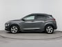 Hyundai Kona 1.6 GDI HEV FASHION | OUTLETDEAL! | TREKHAAK | ALL SEASONS | NAVI | CAMERA | CRUISE | PRIVACY GLASS | DODEHOEK SPIEGELS | 16'' LM VELGEN | AUTOMAAT | HYBRID |