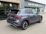 Volkswagen T-Cross 1.5 TSI 150pk DSG R-Line | Camera | Trekhaak | Navi | IQ light | Rijklaar incl. garantie