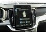 Volvo XC90 T8 Plug-in hybrid AWD Ultra Dark Exec. Ed. | Google | Long Range | Bowers & Wilkins Audio | Memory | Luchtvering | Stoelventilatie | Massage | Panoramadak | Gelamineerde Zijruiten Rondom | Nappa Lederen Bekleding | Zwarte Hemelbekleding | Keyless | Getint Glas | Stoel-/Stuurverwarming | Zitverlenging | Elek. Achterklep | 22" LM