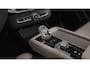Volvo XC90 T8 406PK AWD Ultra Dark Executive B&W | 22" | Luchtvering | Massage/ventilatie | Gelamineerd glas