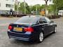 BMW 3-Serie 318i XENON/NAVIGATIE/CLIMA/CRUISE! SUPER STAAT!