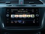 Volkswagen Tiguan 1.5 TSI R-Line Business+ | Trekhaak wegkl. | 20" | Elk. A-klep | IQ Light | Camera | Prijs Rijklaar!!