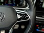 Volkswagen T-Roc 1.5 TSI R-Line Business+ | Pano | Afnb. Trekhaak | Keyless | Elk. A-klep | Side Assist | Camera | IQ Light | 19'' | Prijs Rijklaar!!