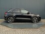Volkswagen T-Roc 1.5 TSI R-Line Business+ | Pano | Afnb. Trekhaak | Keyless | Elk. A-klep | Side Assist | Camera | IQ Light | 19'' | Prijs Rijklaar!!
