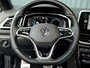 Volkswagen T-Roc 1.5 TSI R-Line Business+ | Pano | Afnb. Trekhaak | Keyless | Elk. A-klep | Side Assist | Camera | IQ Light | 19'' | Prijs Rijklaar!!