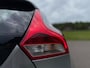 Volvo V40 2.0 D2 Momentum Business | EXPORT | Harman & Kardon | H-Leder | Navi | Clima | 16" Velgen | PDC | Cruise | LED | 6 Versn