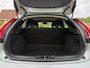 Volvo V40 2.0 D2 Momentum Business | EXPORT | Harman & Kardon | H-Leder | Navi | Clima | 16" Velgen | PDC | Cruise | LED | 6 Versn