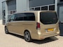 Mercedes-Benz V-klasse 300d Lang Exclusive AMG Pano, ACC, Apple Carplay, Elek Stoelen, Stoelverwarming, Stuurverwarming, 360° Cam