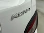 Hyundai Kona Electric EV PREMIUM 64 kWh | 3- FASE | NAVI | CLIMA | ADAPT. CRUISE | CAMERA | HUD | LEDER | STUUR- & STOELVERWARMING | WARMTEPOMP | PRIVACY GLASS | WLTP 481 KM! |