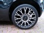 Fiat 500 1.0 Hybrid Dolcevita Elek.Schuifdak/Navi./Apple Car Play/Android/16'LMV/Climate Control/Parkeersensoren achter