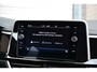 Volkswagen T-Roc 1.5 TSI R-Line 150PK Automaat | Navigatie | ACC | Stoelverwarming