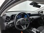 Mercedes-Benz A-klasse 180 Business Solution | Parkeerpakket met Camera | Stoelverwarming | LED | DAB | Cruise Controle | Inclusief 24 maanden Mercedes-Benz Certified garantie voor Europa.