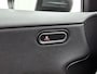 Mercedes-Benz A-klasse 180 Business Solution | Parkeerpakket met Camera | Stoelverwarming | LED | DAB | Cruise Controle | Inclusief 24 maanden Mercedes-Benz Certified garantie voor Europa.