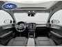Volvo XC40 Recharge P8 AWD 408 pk R-Design, panoramadak, trekhaak, harman cardon, VOL OPTIES, NL auto met nap