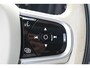 Volvo V60 Cross Country B5 250PK Automaat AWD Pro / Adaptive Cruise Control / Bowers & Wilkins / 360 Graden Camera / Elektrisch glazen schuif-kanteldak / Head-up Display / Nappa leer met stoelventilatie / Massagefunctie voorstoelen / Elektrisch verstelbare stoelen met geheugen / Stoelverw. / Stuurverw. / Trekhaak