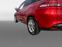 Renault Clio Estate 0.9 TCe Limited | Camera | Parkeersensoren | Bluetooth | Navigatie | All Season Banden | Dealer Onderhouden | 12 Maanden BOVAG Garantie