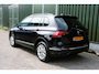Volkswagen Tiguan 1.4 TSI eHybrid R-Line Business, SOH 98% NAVIGATIE, ASSIST, CAMERA, CLIMA