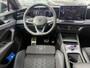 Volkswagen Tiguan 1.5 eHybrid R-Line Edition 272PK Panodak,Trekhaak,Navi,Clima,AdaptiveCruise,VirtualCockpit,Isofix,Multi-Stuur