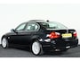 BMW 3-Serie 325xi xDrive Panorama / Opendak / Navigatie / Cruise / PDC / Bluetooth