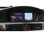 BMW 3-Serie 325xi xDrive Panorama / Opendak / Navigatie / Cruise / PDC / Bluetooth