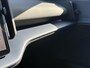 Volvo EX30 Single Motor Extended Range Plus 69 kWh | Warmtepomp | Harman Kardon Audio | Lichtmetalen Velgen 19 inch | Elektrische Achterklep | Achteruitrijcamera | Parkeersensoren | Navigatie | Apple Carplay | Android Auto