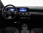 Mercedes-Benz A-klasse 180 Business Solution AMG | Night | Panoramaschuifdak | Premium Plus | Head-Up | MULTIBEAM LED |  Dodehoekassistent | 19 inch AMG-velgen |