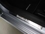 Mercedes-Benz A-klasse 180 Business Solution AMG | Night | Panoramaschuifdak | Premium Plus | Head-Up | MULTIBEAM LED |  Dodehoekassistent | 19 inch AMG-velgen |