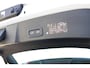Volvo XC40 T2 Momentum Business | Adaptieve cruise control | Verwarmbare voorruit | Elektrische achterklep | Apple carplay/Android auto | Keyless | Parkeercamera achter | 18 inch Lichtmetalen velgen