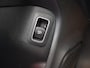 Mercedes-Benz CLA 200 AMG Line | Night | Stoelverwarming | 18" lichtmetalen velgen | Achteruitrijcamera |
