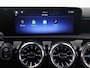 Mercedes-Benz A-klasse 180 AMG Line | Widescreen | Keyless | Stoelverwarming | Achteruitrijcamera |