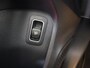 Mercedes-Benz A-klasse 180 AMG Line | Widescreen | Keyless | Stoelverwarming | Achteruitrijcamera |