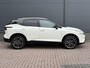 Nissan Qashqai 1.3 MHEV Tekna / Trekhaak / 1400KG Trekgewicht / Panoramadak / HUD / Elektr Bestuurders Stoel / Elektr. Achterklep / Cold Pack / Stoel+Stuur Verwarming / Apple Carplay&Android Auto /