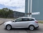 Ford Focus Wagon 1.0i EcoBoost Edition Plus 6-Bak 126 PK. Mooie en als nieuw rijdende auto !!! Distributieriem en waterpomp vervangen bij 239.000 KM in maart 2025 !!