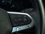 Volkswagen Golf 1.5 TSI 150pk Life | Navigatie | Trekhaak | Stoelverwarming |