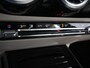 Mercedes-Benz B-klasse 250 e Luxury Line | Beige bekleding | Panoramadak | Trekhaak | Verwarmd stuur | Elektrische achterklep |