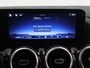 Mercedes-Benz B-klasse 250 e Luxury Line | Beige bekleding | Panoramadak | Trekhaak | Verwarmd stuur | Elektrische achterklep |