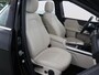 Mercedes-Benz B-klasse 250 e Luxury Line | Beige bekleding | Panoramadak | Trekhaak | Verwarmd stuur | Elektrische achterklep |