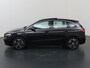 Mercedes-Benz B-klasse 250 e Luxury Line | Beige bekleding | Panoramadak | Trekhaak | Verwarmd stuur | Elektrische achterklep |