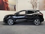 Nissan Qashqai 1.2 TEKNA 360 CAMERA NAVIGATIE CRUISE CONTROL CLIMATE CONTROL STOELVERWARMING BLUETOOTH TELEFOON RIJSTROOKSENSOREN KEYLESS GO TREKHAAK ZEER MOOI !!