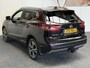 Nissan Qashqai 1.2 TEKNA 360 CAMERA NAVIGATIE CRUISE CONTROL CLIMATE CONTROL STOELVERWARMING BLUETOOTH TELEFOON RIJSTROOKSENSOREN KEYLESS GO TREKHAAK ZEER MOOI !!