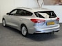 Ford Focus WAGON 1.0 ECOBOOST TITANIUM BUSINESS NAVIGATIE ADAPTIVE CRUISE CONTROL CLIMATE CONTROL RIJSTROOKSENSOREN DODEHOEKSENSOREN TREKHAAK ZEER MOOI !!