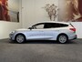 Ford Focus WAGON 1.0 ECOBOOST TITANIUM BUSINESS NAVIGATIE ADAPTIVE CRUISE CONTROL CLIMATE CONTROL RIJSTROOKSENSOREN DODEHOEKSENSOREN TREKHAAK ZEER MOOI !!