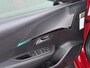 Peugeot e-208 Allure Pack 50kWh 136pk | Accu 94% | Navigatie | Camera achter | Stoelverwarming | Cruise control | Automatische airco | Apple Carplay en Android auto