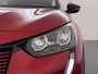 Peugeot e-208 Allure Pack 50kWh 136pk | Accu 94% | Navigatie | Camera achter | Stoelverwarming | Cruise control | Automatische airco | Apple Carplay en Android auto