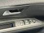 Peugeot 5008 1.2 PURE TECH ACCESS 7 PERSOONS NAVIGATIE CRUISE CONTROL CLIMATE CONTROL APPLE CARPLAY/ANDROID BLUETOOTH TELEFOON RIJSTROOKSENSOREN AFN. TREKHAAK PDC ZEER MOOI !!