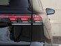 Volkswagen Tiguan R-Line Edition 1.5 eHybrid 204 PK | Navigatie | Trekhaak | Panoramadak | IQ LED matrix |