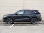Volkswagen Tiguan R-Line Edition 1.5 eHybrid 204 PK | Navigatie | Trekhaak | Panoramadak | IQ LED matrix |