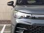 Volkswagen Tiguan R-Line Edition 1.5 eHybrid 272 PK | Navigatie | Trekhaak | LED Matrix | Harman Kardon | Black style |